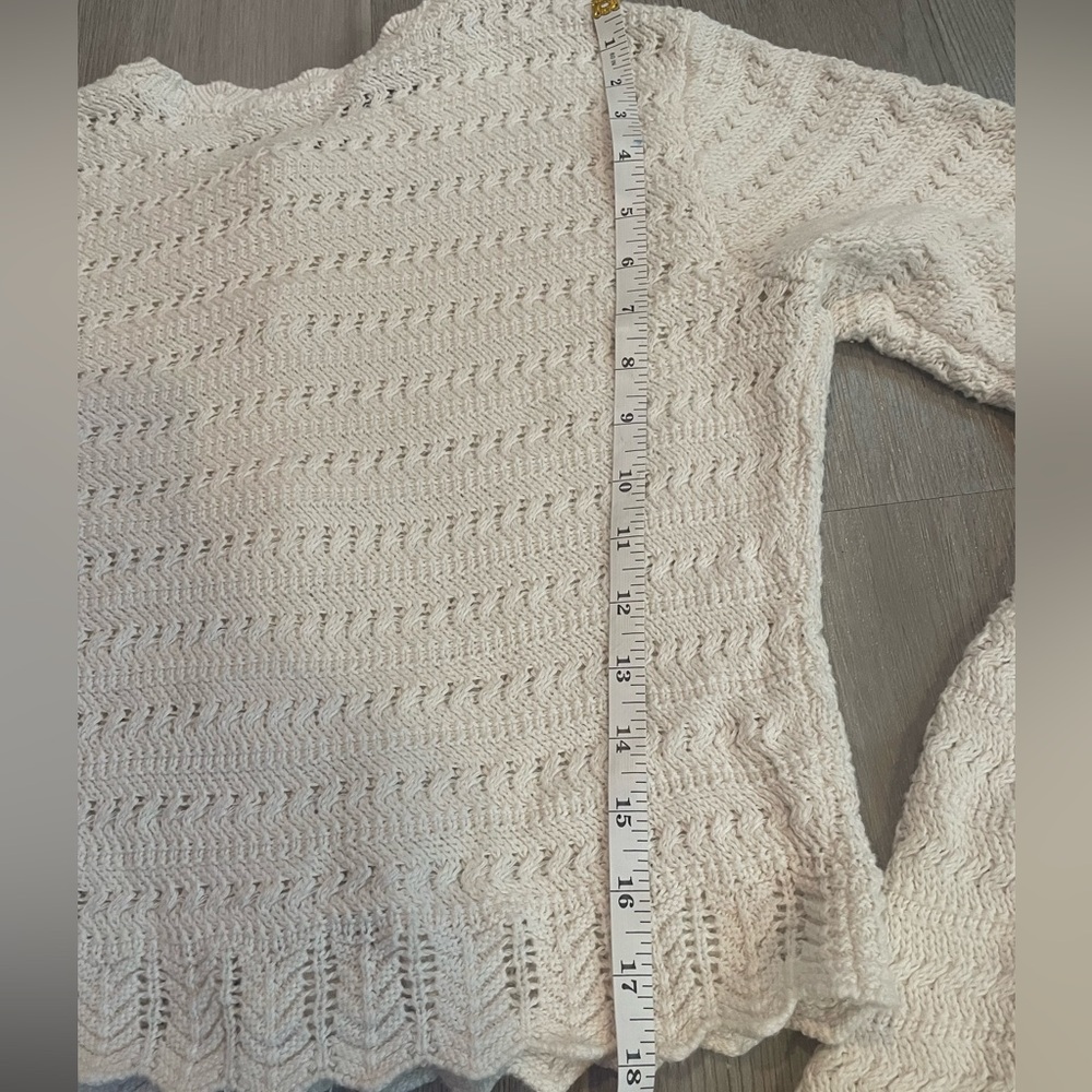 Abercrombie & Fitch Ivory Cream Scalloped Hem Knit Cotton Cardigan size Small - Picture 8 of 8